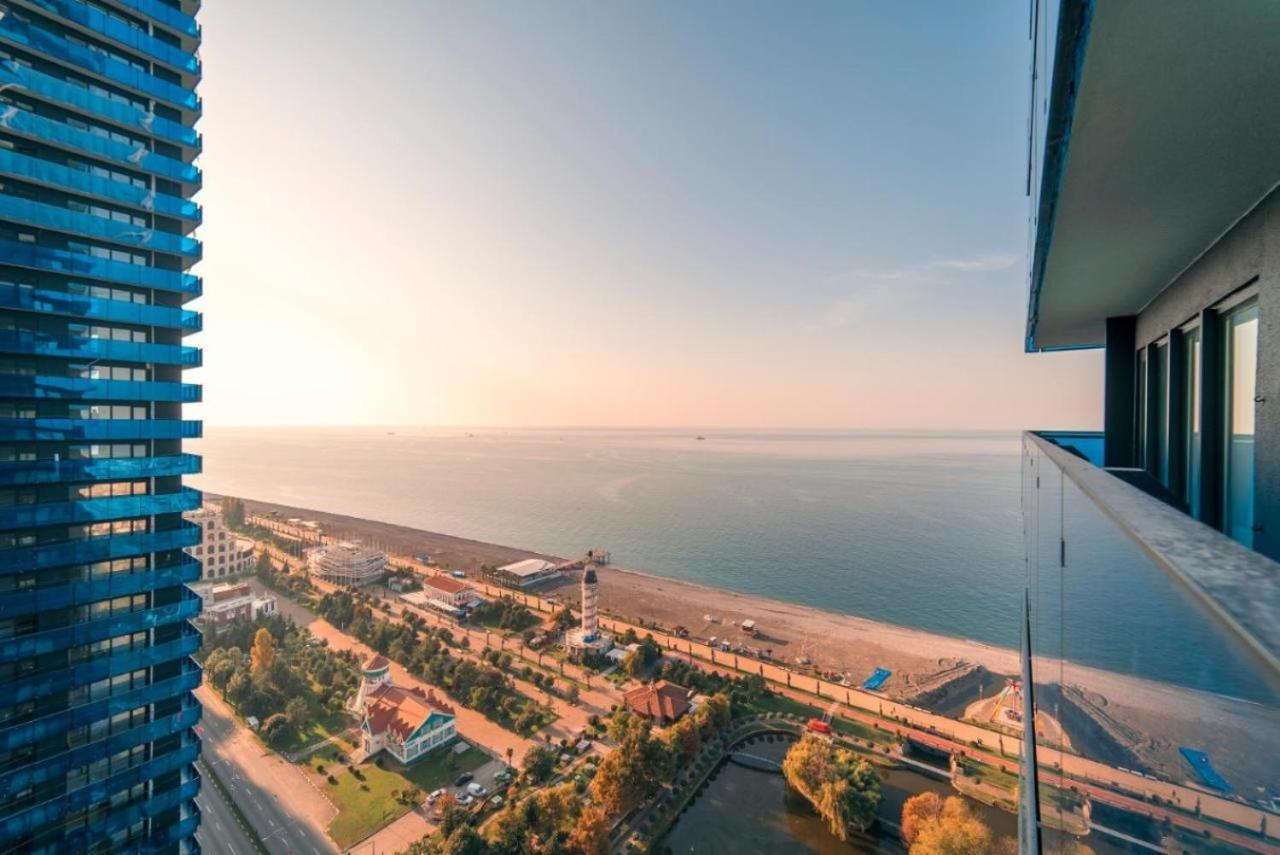 Amazing View Apartments Batumi Exteriör bild