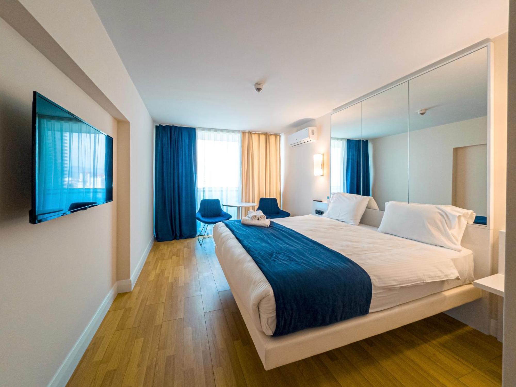 Amazing View Apartments Batumi Exteriör bild